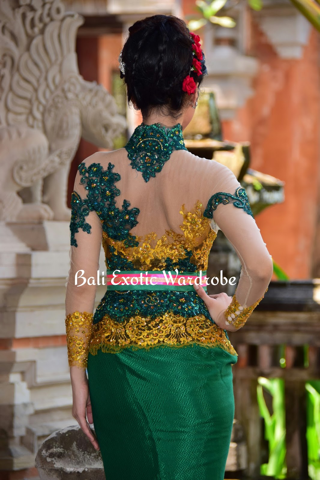  Bali  Exotic Wardrobe Kebaya  Brokat  Hijau Gold