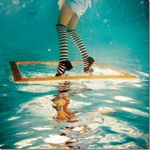 DFD4ADF0d01..Alice in Waterland Elena Kalis fotos dentro d agua (2)