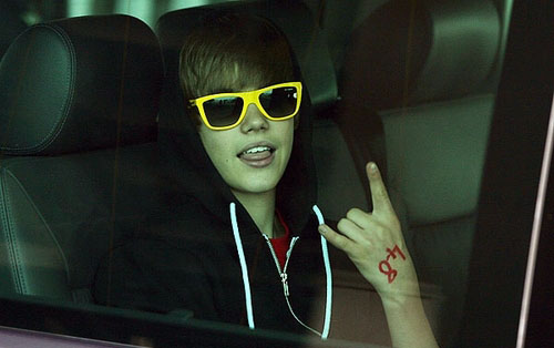 justin bieber hot pics 2010. Justin Bieber Cute Pics 2010.