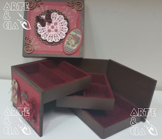 Caixa desmontável com técnicas de madeira e scrapbook: Borboleta 3