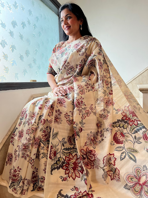 Title: "Canvas of Elegance: Embracing the Sublime Beauty of Cream Pure Tussar Digital Print Saree