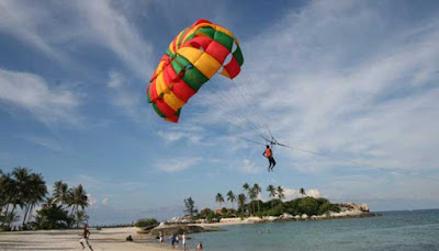 Pantai Parai Tenggiri