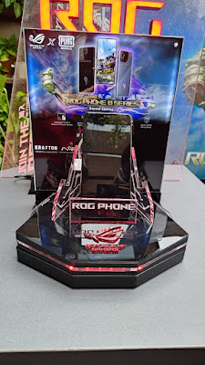 ASUS ROG Phone 8