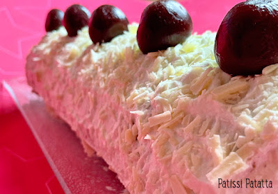 Recette de bûche forêt blanche, bûche pâtissière, bûche cerises et ganache montée chocolat blanc, forêt blanche, chantilly, recette de ganache montée chocolat blanc tonka, bûche maison, pâtisserie maison, bûche de Noël, patissi-pattata