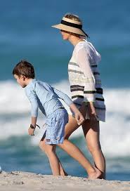 Hot clothes and elegant glasses on the beach ... Watch the looks of Ivanka Trump and her husband, Jared Kushner, after leaving the White House