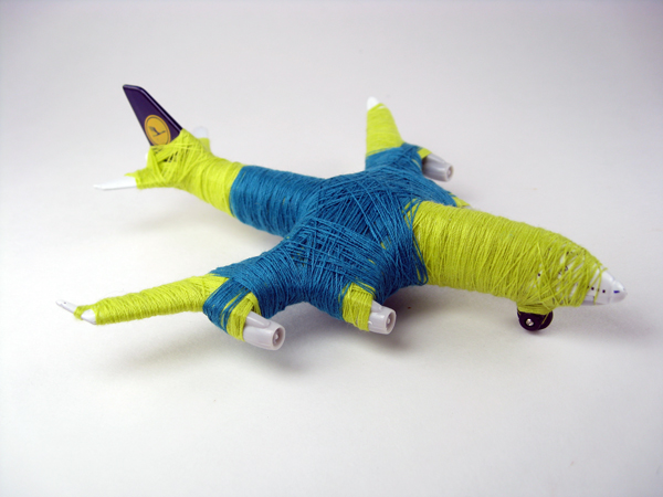 _2011-09-25_End-of-Childhood_Plane.jpg
