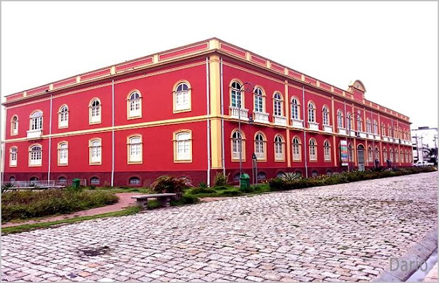 Museu Palacete Provincial - Praça Heliodoro Balbi