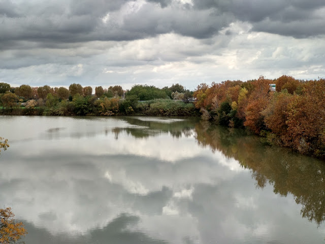 river in Arles in November