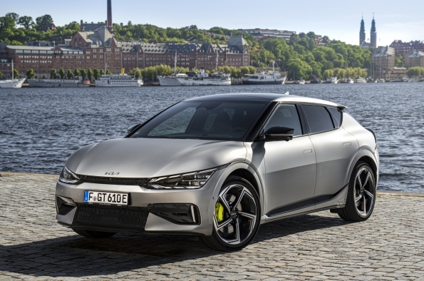 Kia EV 6 GT-frontal-3-4