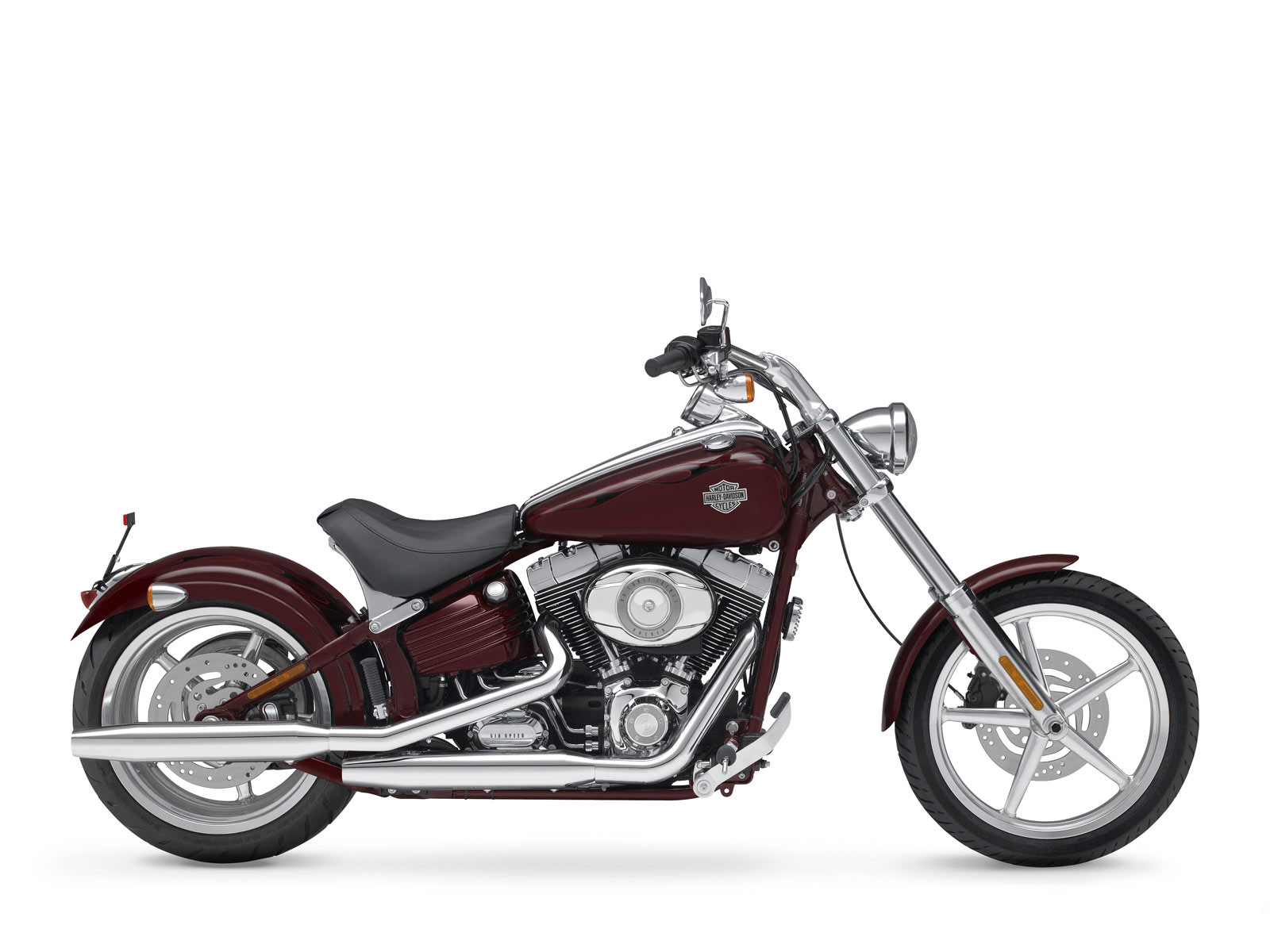 Harley-Davidson FXCWC Rocker Specific