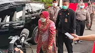 Geledah Kantor Mensos Risma, KPK Kumpulkan Bukti Dugaan Korupsi Bansos Beras