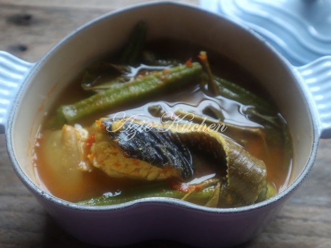 Asam Rebus Ikan Pari - Azie Kitchen