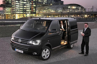 Volkswagen Caravelle Business (2012) Front Side