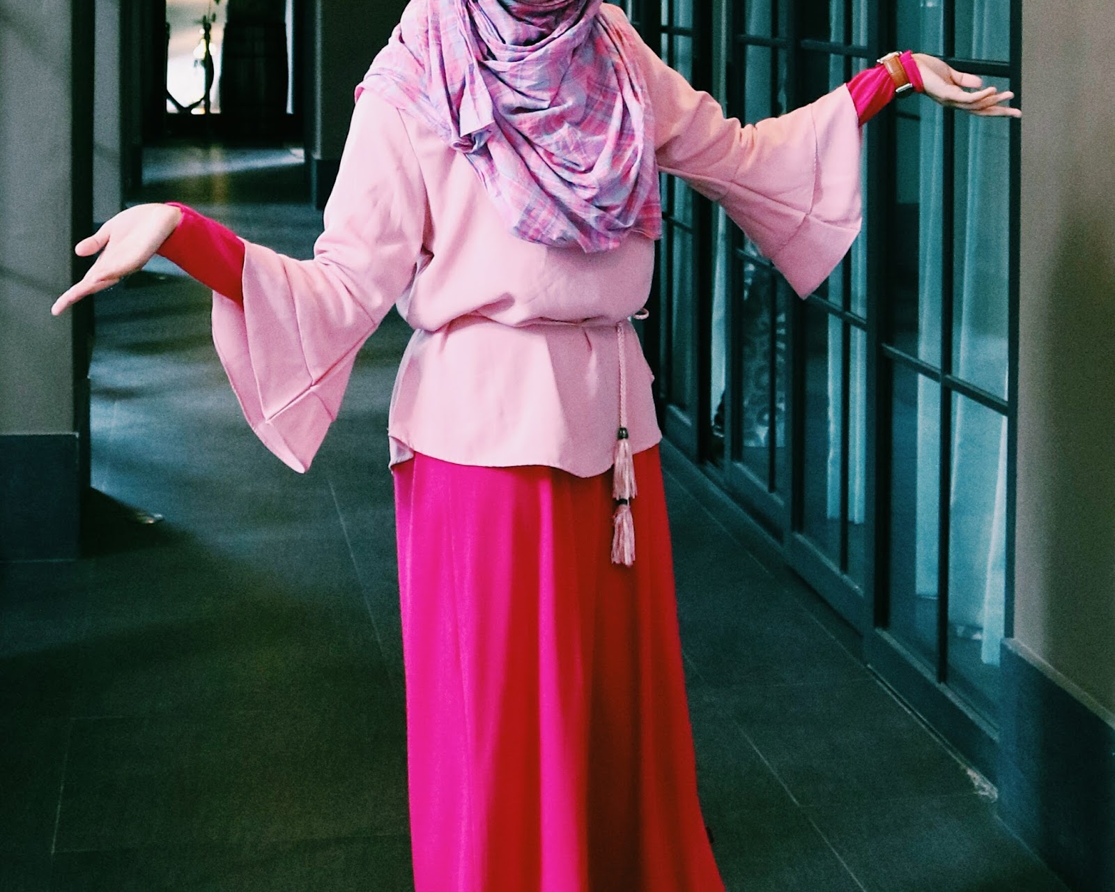 Beautifull Jilbab  Yang Cocok Untuk Baju  Warna  Pink  Fanta  