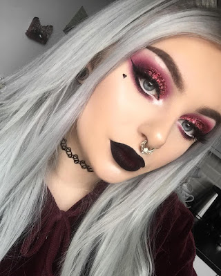 maquillaje aesthetic rojo vino