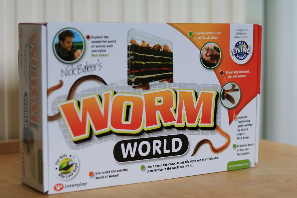 Learning About Worms with Interplay Worm World, Review