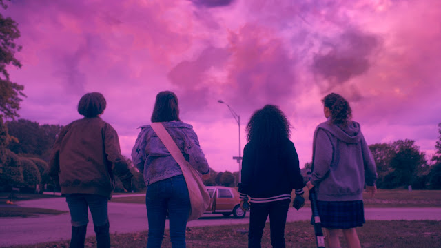 Prime Video desvela las primeras imágenes y la fecha de estreno de la serie Paper Girls.