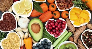 Aliments pour le cœur, Nutrition cardiovasculaire, Acides gras oméga-3, Antioxydants, Régime alimentaire équilibré, Prévention des maladies, cardiovasculaires, Aliments riches en fibres , Huile d'olive extra vierge, Thé vert et santé cardiaque,
