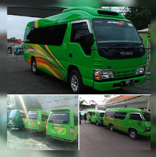 Mobil Travel Hiace