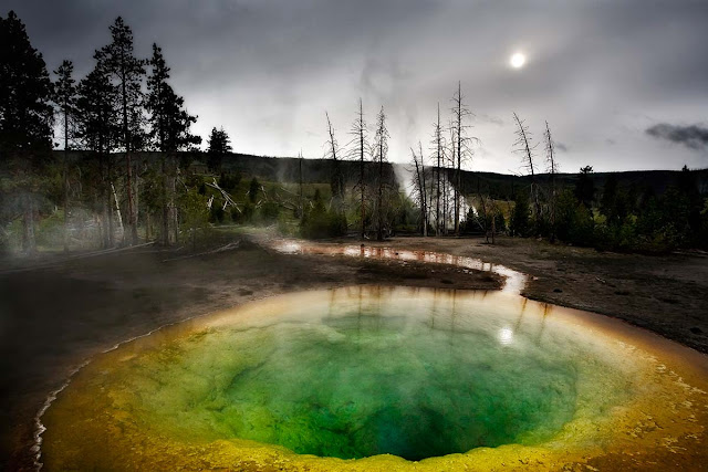 Morning Glory Pool