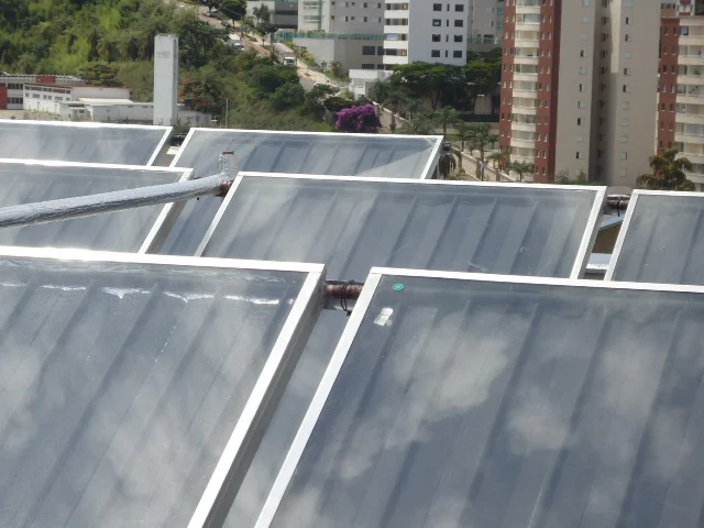 aquecimento solar de água em edifícios