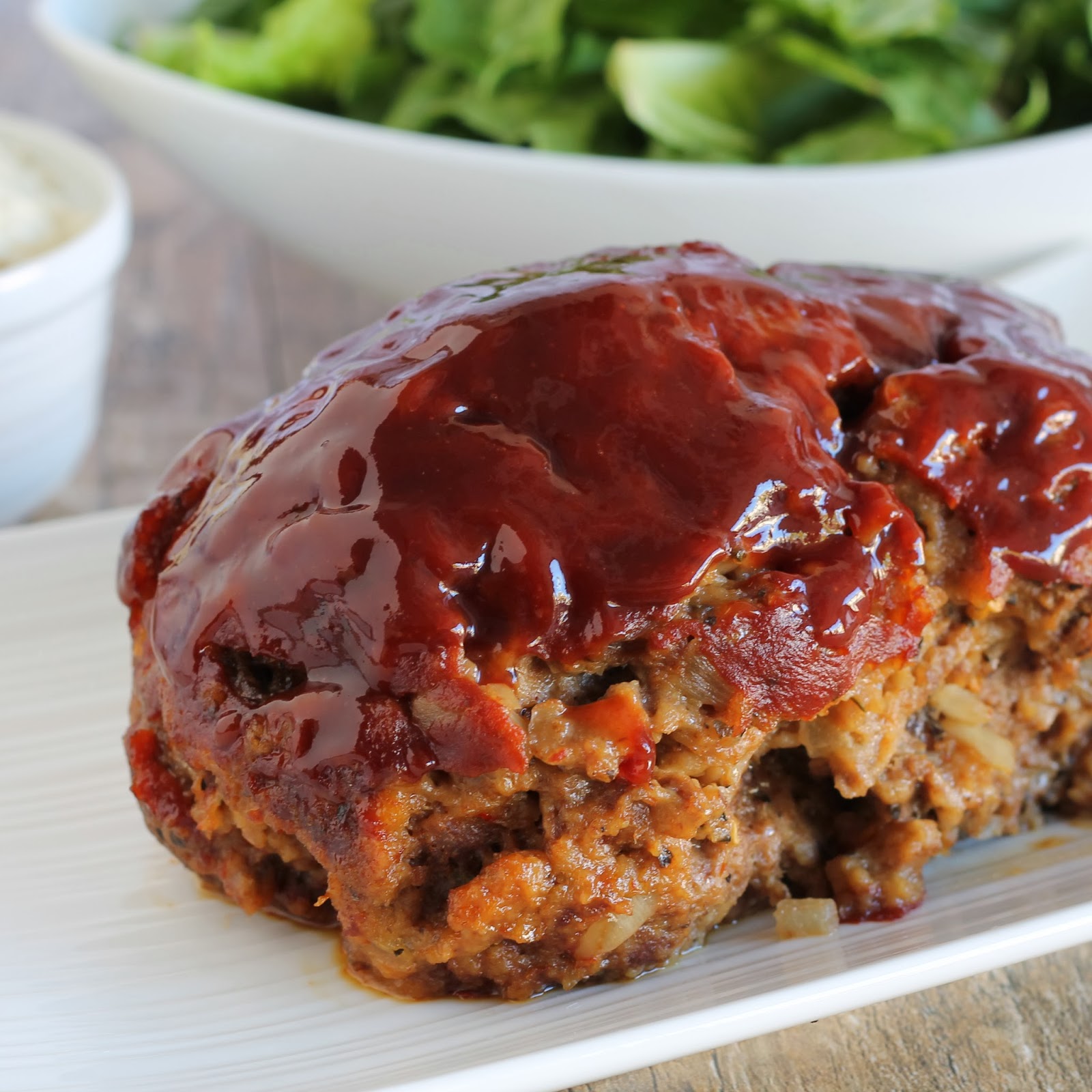 meatloaf with tomato sauce and bread crumbs