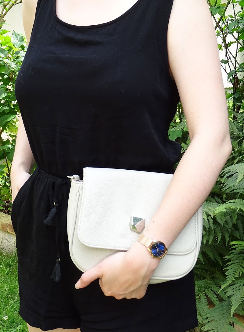 1 Pièce, 2 Looks : La combi-short noire version habillée