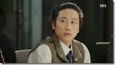 Pinocchio.E15.mkv_000670236_thumb[1]