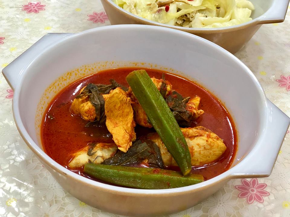  ASAM  PEDAS  AYAM  TANPA BELACAN UNTUK SI ANAK