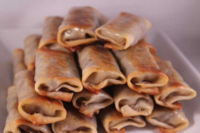 Mini Philly cheesesteak egg rolls