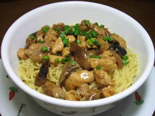 Resep Mie Ayam Jamur Spesial