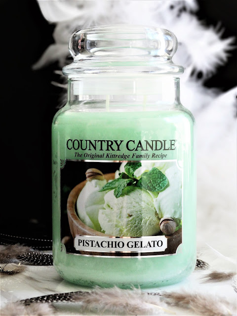 avis Pistachio Gelato de Country Candle, pistachio gelato country candle, avis bougie country candle, pistachio gelato country candle, pistachio gelato country candle review, country candle review, blog bougie, bougie country candle, scented candle, candle review, bougie pistache