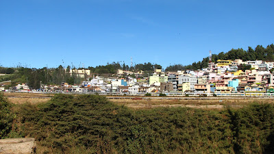 It is a colina station inwards the South of Republic of Republic of India inwards Tamil Nadu IndiaTravel; OOTY - UDAGAMANDALAM