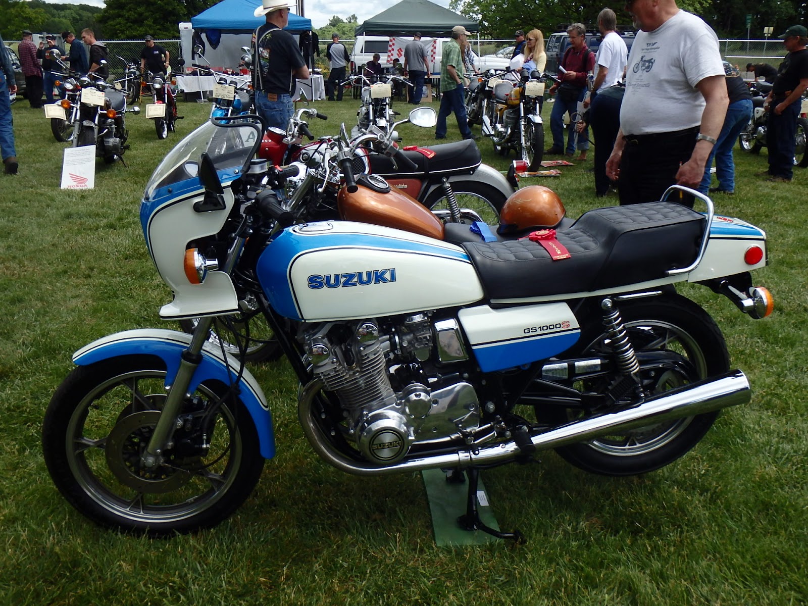 kawasaki 250 2 stroke 1980 Suzuki GS1000S, Wes Cooley special imported in 1979 and 1980 