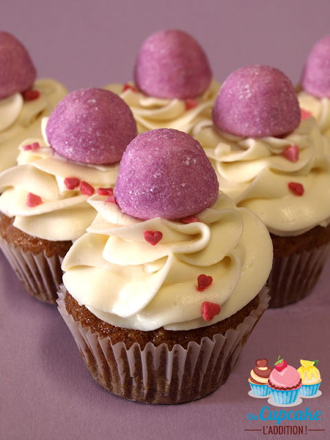 De délicieux Cupcakes régressifs parfumés aux bonbons de notre enfance : les fraises Tagada et les bananes Bams Haribo®