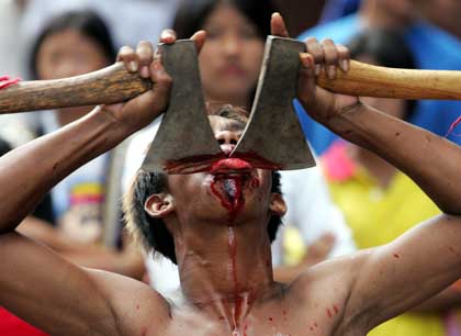 Todos n s pensamos que as sociedades tribais se baseiam em comer carne de 