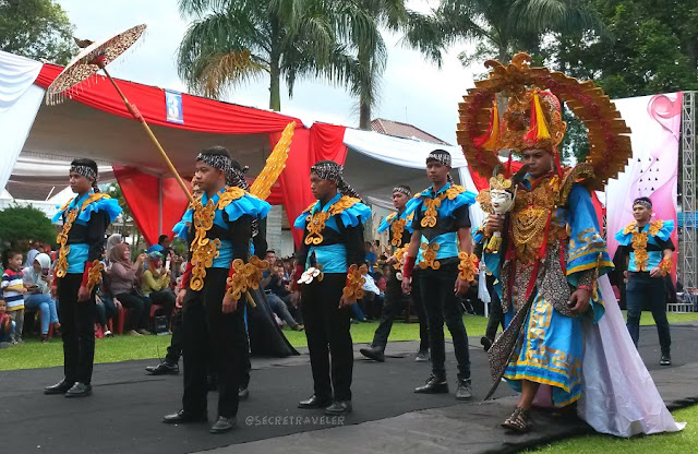 salatiga carnival center 2016