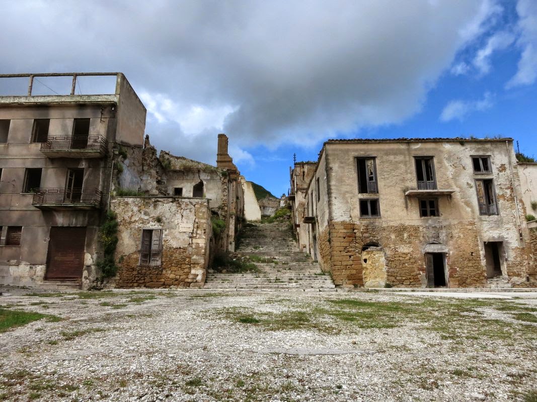 Заброшенная деревня Поджореале, Сицилия