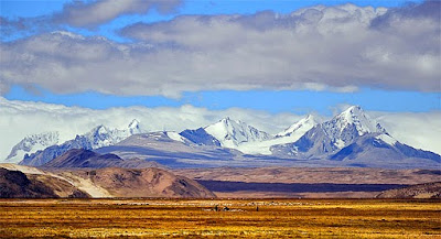 Tibetan Himalayas great picture