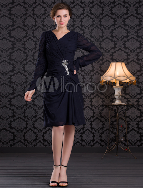 China Wholesale Clothes - Deep Navy V-neck Pleated Beading Chiffon Mother of the Bride Dress