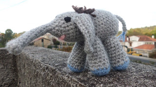 Amigurumi de elefante a crochet o ganchillo