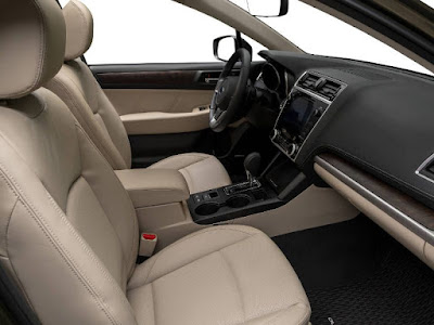 2018 Subaru Outback interior front