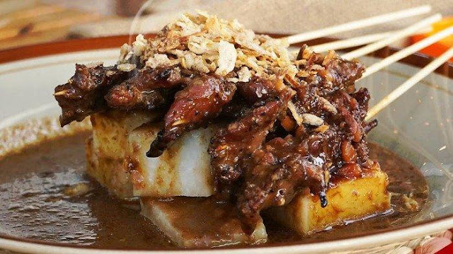 Tempat Kuliner Yang Enak Enak Di kota Medan