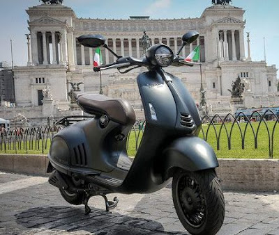 Vespa 946 Emporio Armani premium scooter