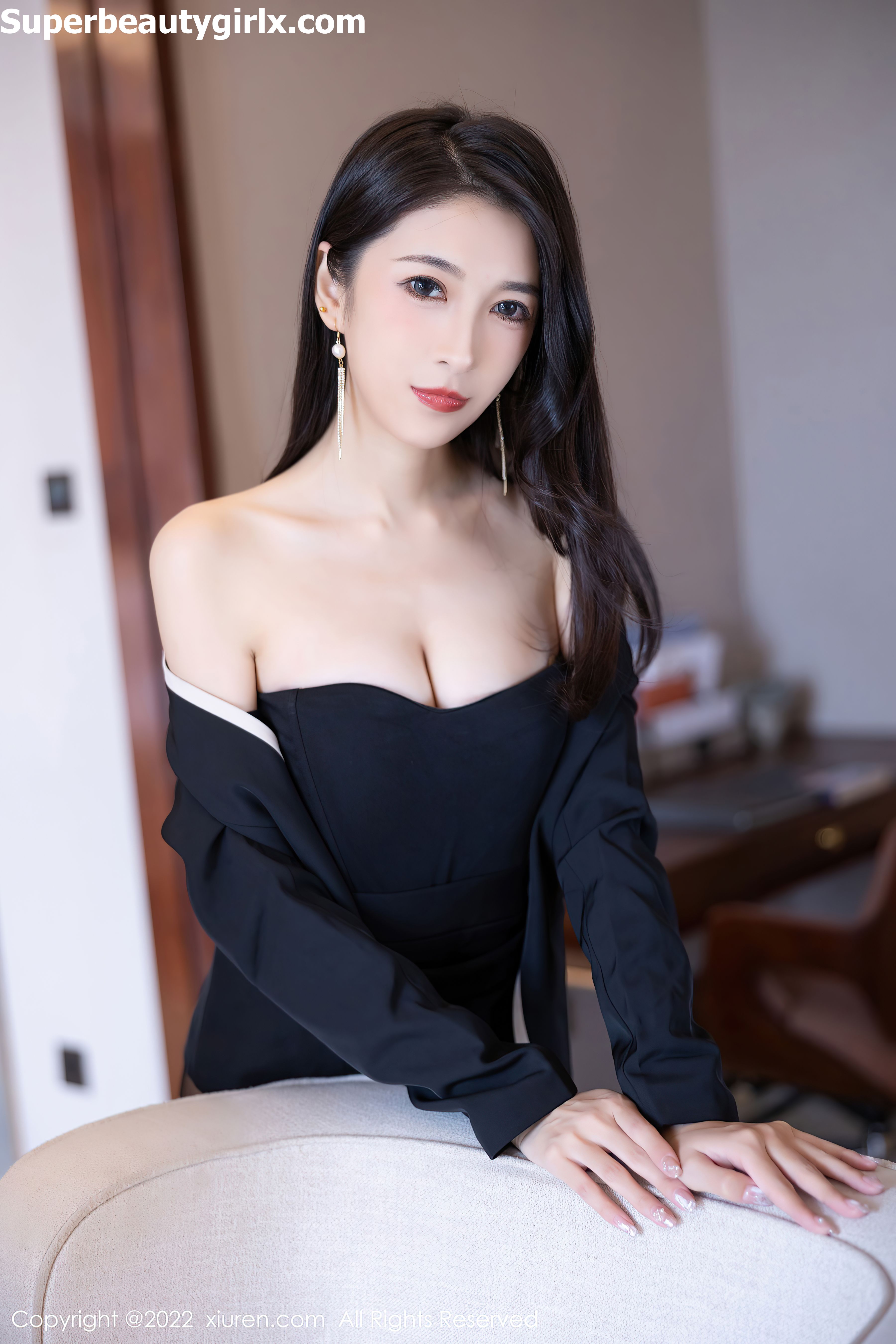 XIUREN-No.5473-Lin-Yue-Yi-Superbeautygirlx.com