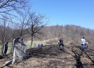 BOŠNJAČKO PREKOPAVANJE KATOLIČKOG GROBLJA KOD TUZLE!