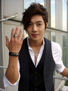 foto kim hyun joong