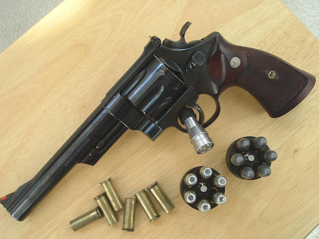44 magnum revolver smith and wesson. .44 Magnum revolvers that