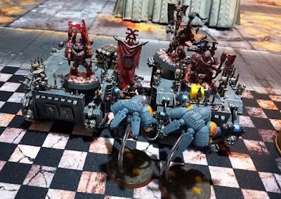 Warhammer 40k battle report: World Eaters vs Space Wolves, 500pts