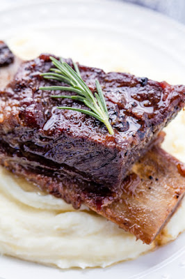 Classic Braised Beef Short Ribs